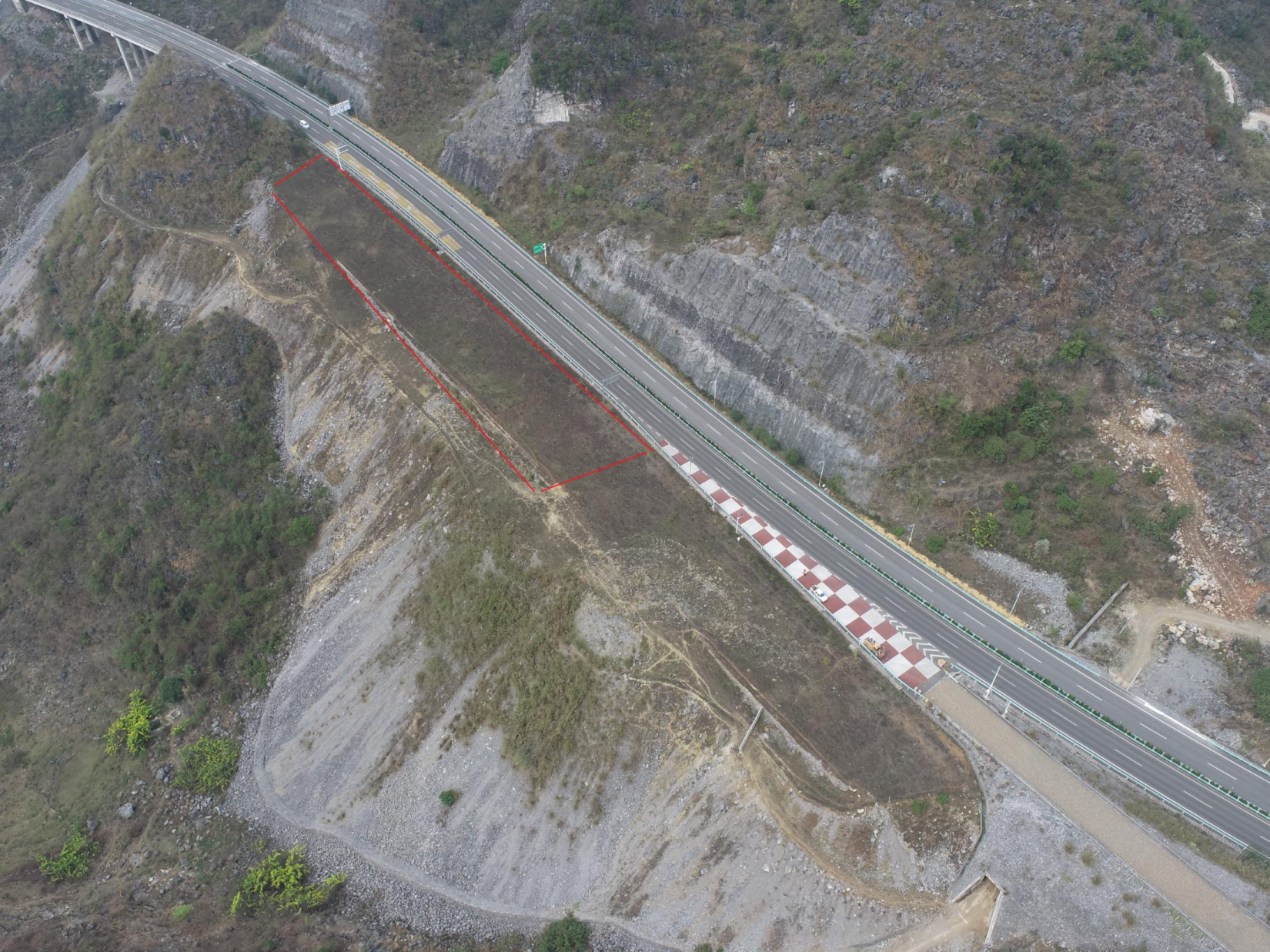 1693903930355495.png 附件23.png