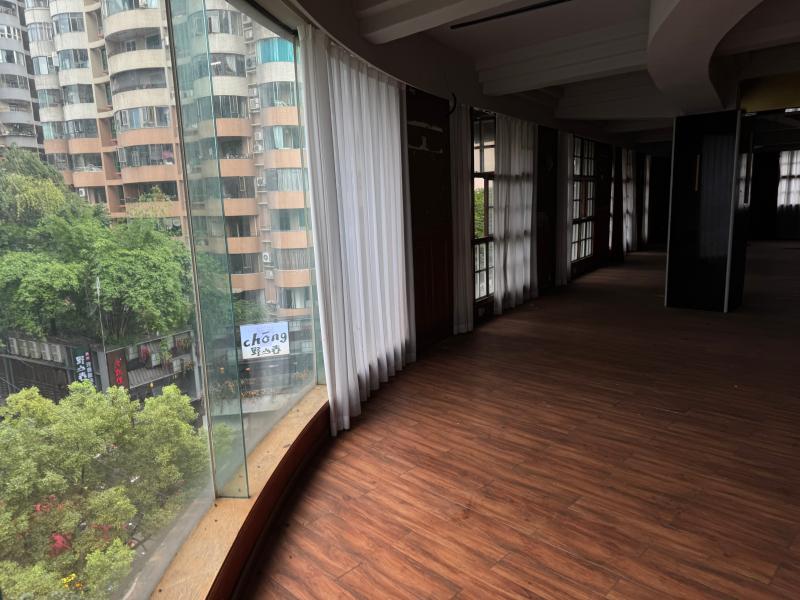 1755154318715107.jpg IMG_9842(1).jpg