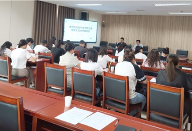 省農(nóng)交貴陽運營中心在貴陽市云巖區(qū)成功開展貴陽市農(nóng)村產(chǎn)權(quán)流轉(zhuǎn)交易規(guī)范化試點建設專題培訓會