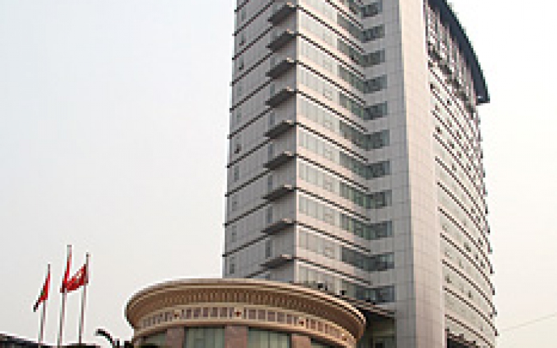 南昌市西湖區(qū)丁公路117號江西安源科技信息中心大樓（煤炭大廈）整體轉讓